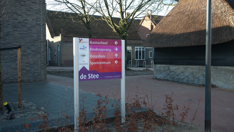 Praktijkverhalenboek Achter de voordeur